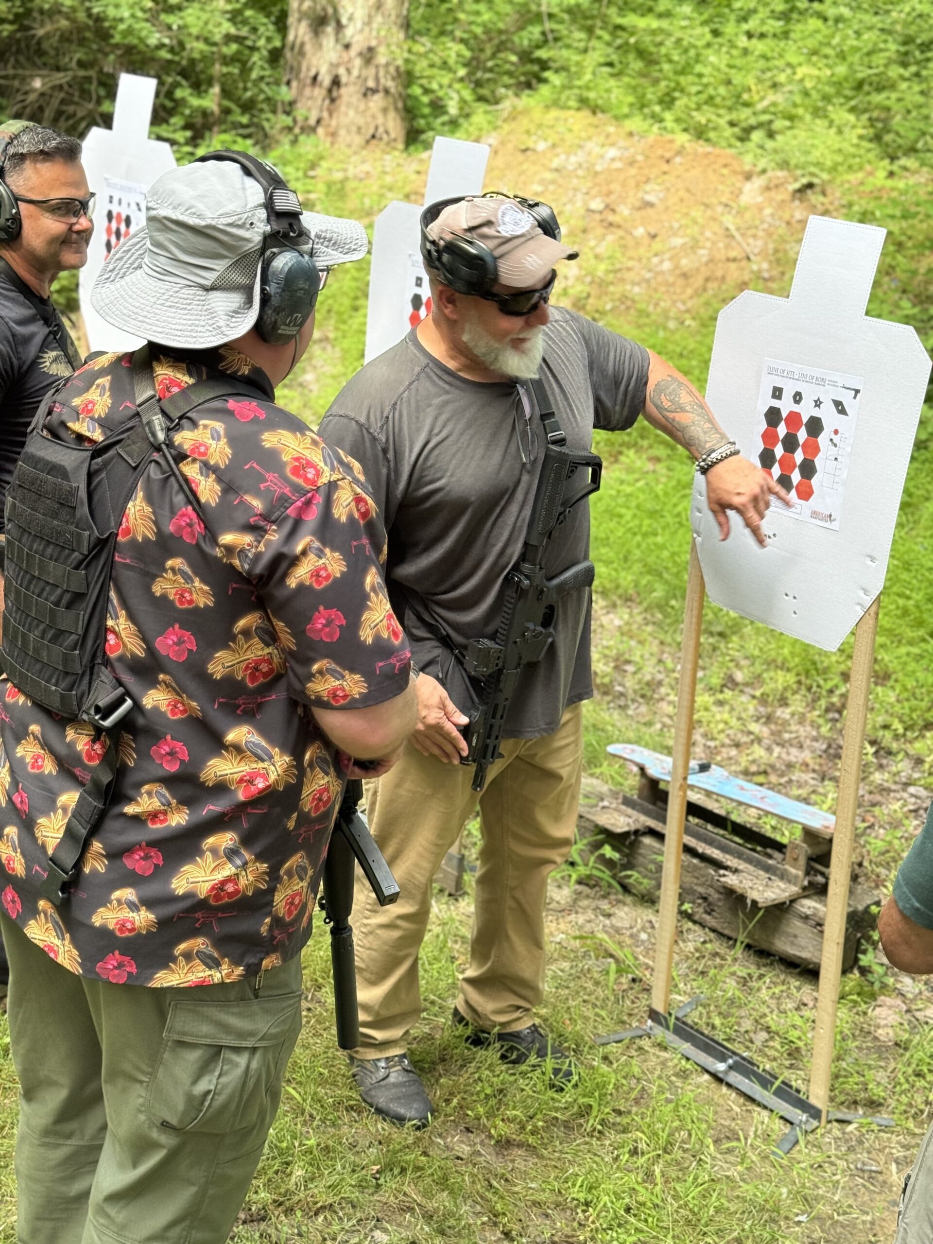 Joey looking at target